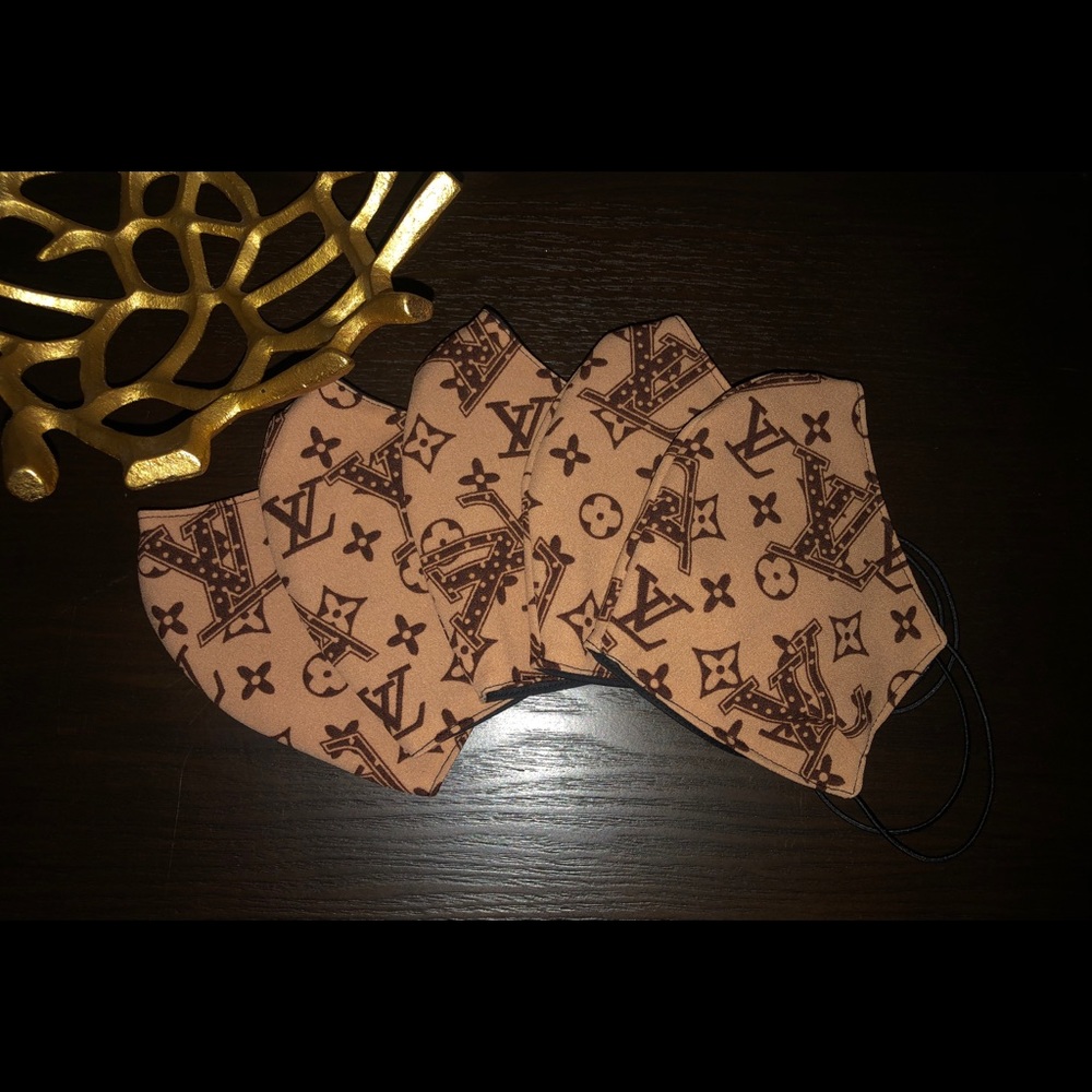 Designer Face Masks - Picture 13 of 16